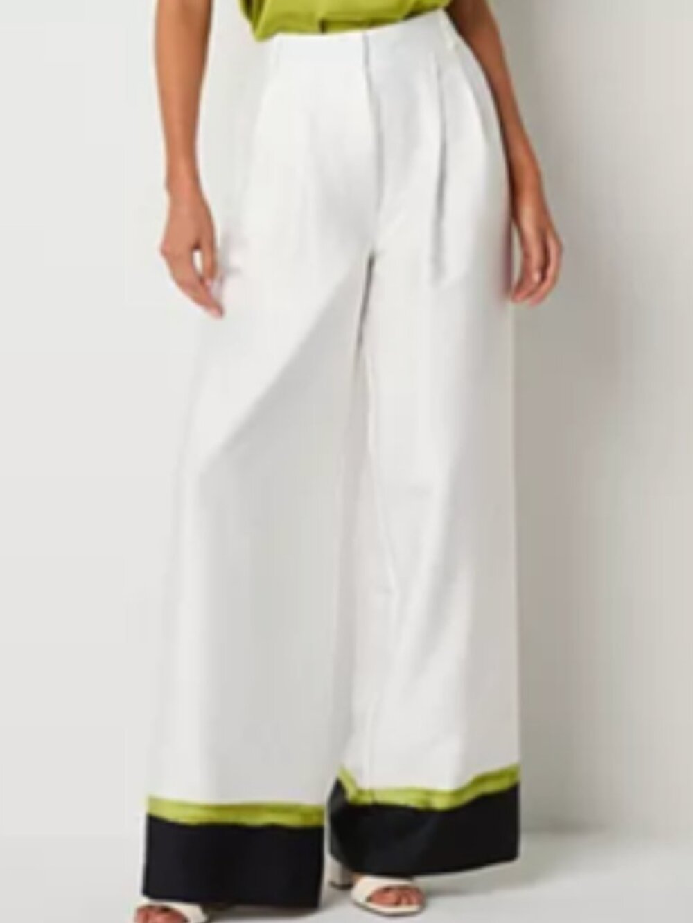 Worthington White Pleated Chartreuse Black Stroke Border Wide Leg Pant